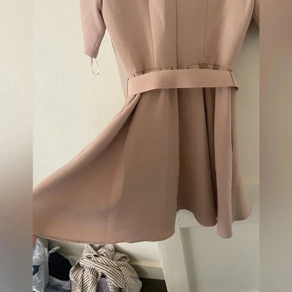 GAL MEETS GLAM blush fit and flare mini dress with short sleeves size 2 - Picture 13 of 14